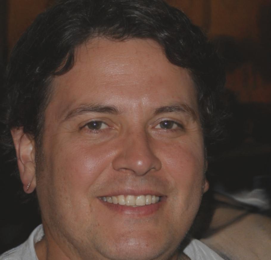 Portrait of Ruairí Gallagher